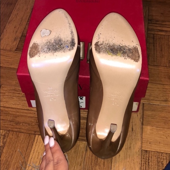 Valentino bow heels with a tiny platform - Picture 3 of 3